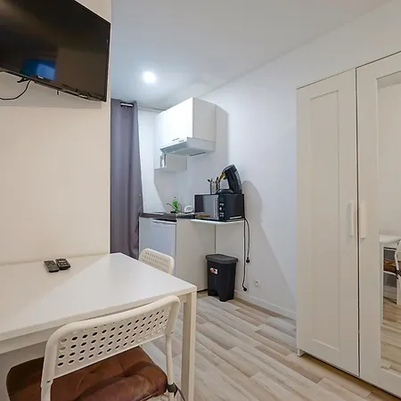 Apartment Peaceful On Courtyard - 15th